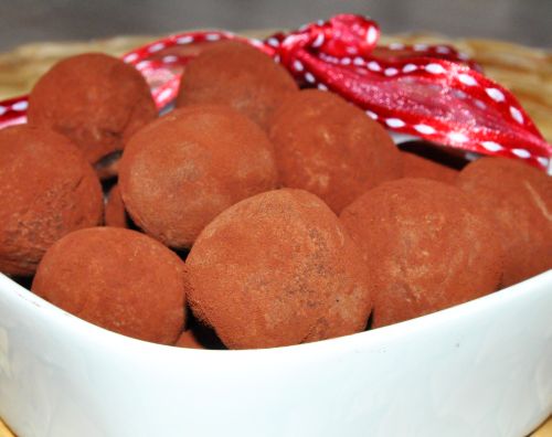 Recettes de truffes caramel-chocolat - Magazine Avantages